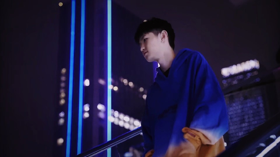 周俐君的成